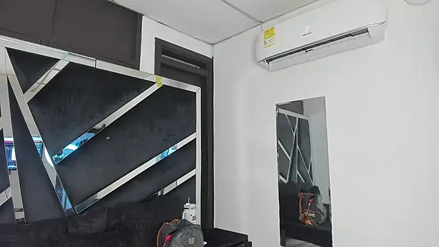 Rubyxht online show from March 18, 12:54 pm