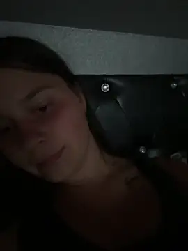 Siena Amaris online show from April 8, 11:01 am