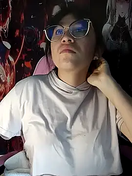 Arielle lov online show from April 6, 10:38 am