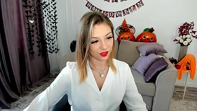 AmandaGracy 1 online show from October 21, 12:09 pm