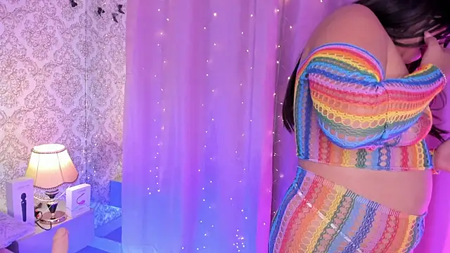 Luna Sommer online show from November 23, 8:32 pm