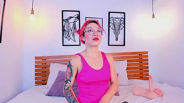 AbellaFox  online show from October 21, 7:51 pm