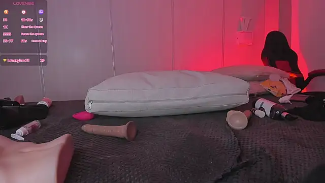 sasha riverss online show from December 19, 9:07 pm