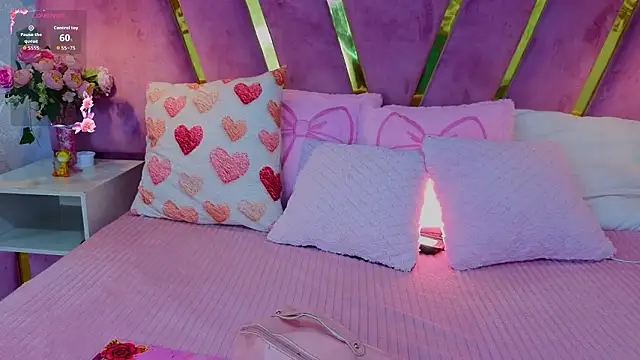 EmmyCortez online show from February 3, 11:48 am