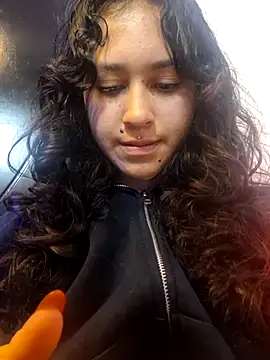 Snapshot of ammy_e chatting on October 23, 3:07 pm ammy e online show from October 23, 3:07 pm