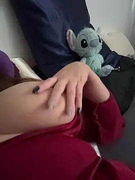 lola  med online show from November 16, 2:06 pm