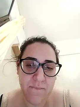 Dolcecurvy online show from January 10, 2:33 pm