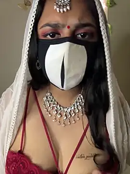 Dishasarmaa05 online show from February 9, 4:31 pm