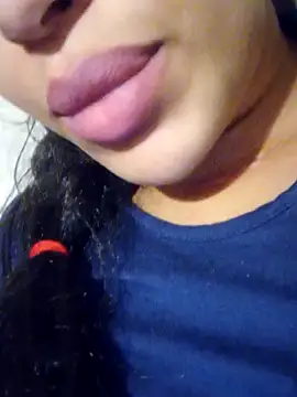 Sexlove1xo online show from December 17, 3:05 pm