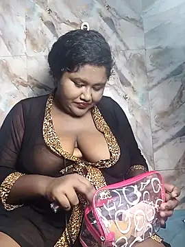 horny diana online show from September 18, 8:40 pm