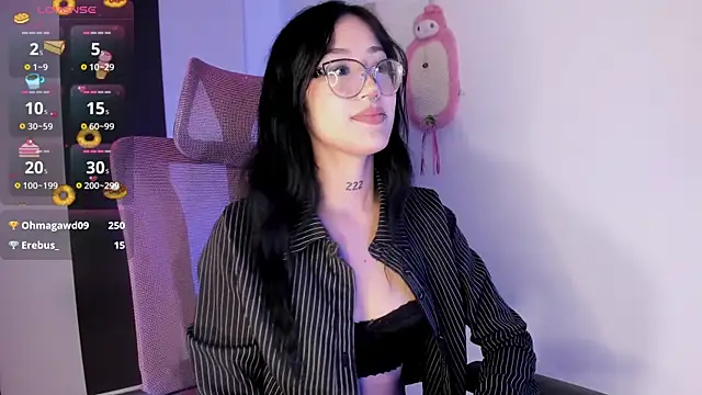 MiaWilsson  online show from October 3, 1:22 am