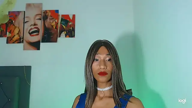 red veltet online show from December 18, 10:03 pm