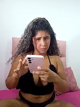 Lilith 30 online show from November 3, 5:17 pm