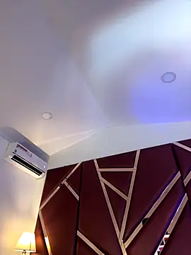 DanielaMedinaa online show from November 22, 9:06 pm