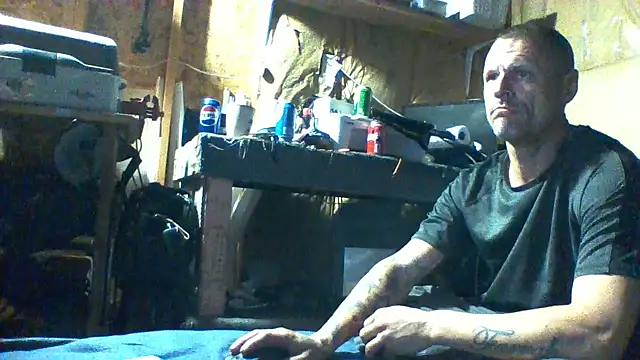 SillyRabbitz online show from March 29, 8:08 pm