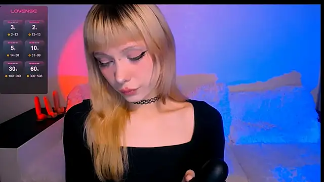 Cherry Bite online show from March 10, 5:33 am