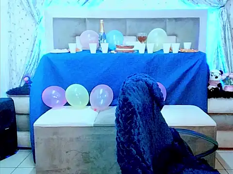 indiantopaz694u online show from November 29, 8:29 am