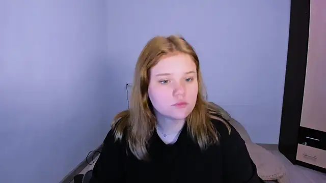 LaseyMoon online show from November 13, 5:28 am