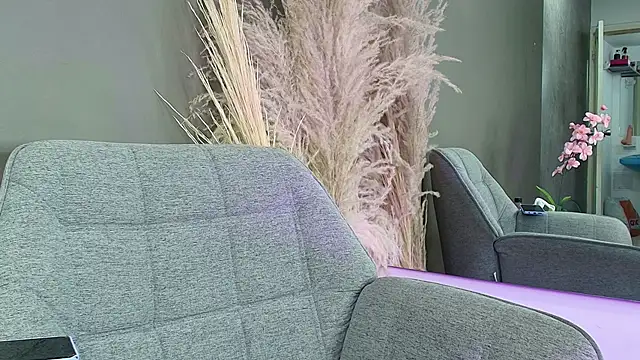 Vaiolett Smith online show from March 26, 2:41 pm