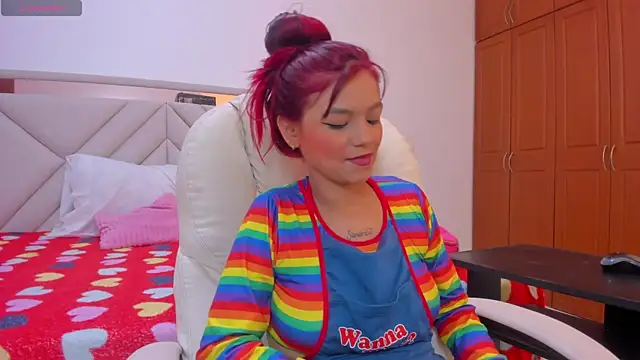 gime lara online show from November 8, 12:32 pm