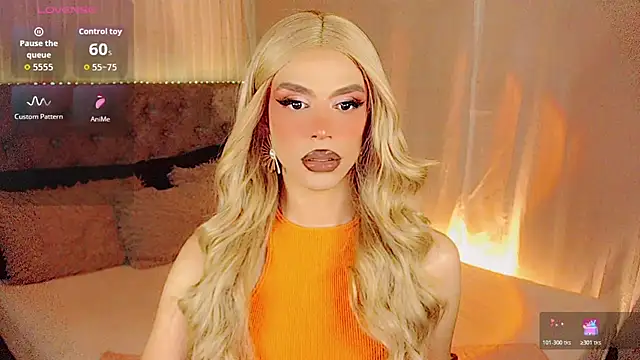 Dalila moan online show from December 3, 8:33 pm