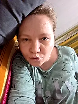 -Kathrine kit- online show from November 18, 5:58 pm