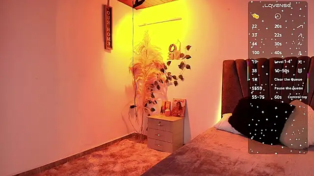 miaoconell online show from February 4, 10:46 pm