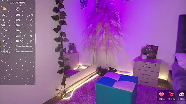 miaoconell online show from April 17, 9:50 pm