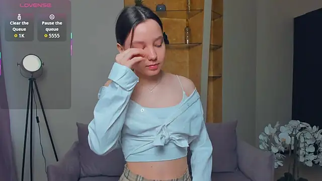 EdinaCordner online show from October 1, 10:09 am