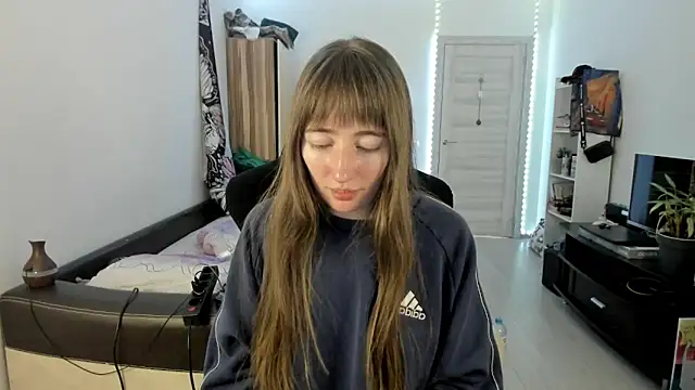 bekkawell online show from February 13, 4:08 pm