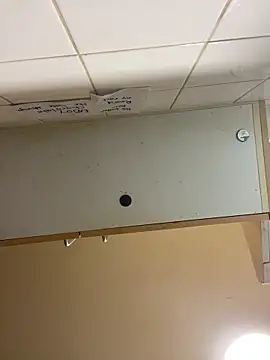 1Zoey101 online show from March 26, 7:10 am