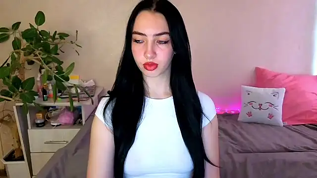 WildKittenX  online show from May 29, 4:21 am
