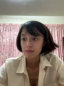 Snapshot of ladypaggy chatting on October 2, 3:50 pm ladypaggy online show from October 2, 3:50 pm