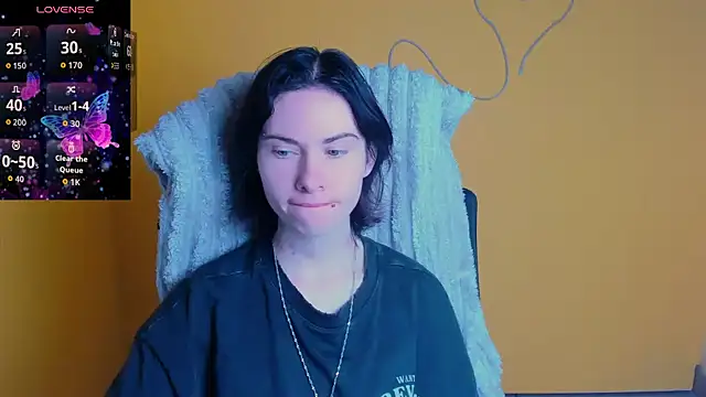 Fiona Night online show from May 5, 5:21 am