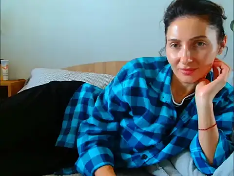 Irina9793 online show from March 24, 11:04 am