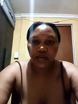 JuicyMilkyTizzy online show from April 4, 9:24 pm