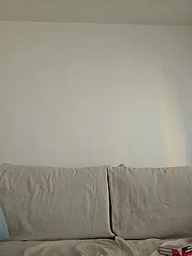 Melody73 online show from February 15, 9:52 am