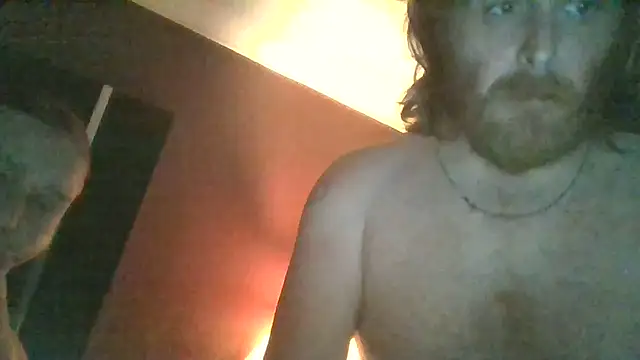 Snapshot of SpnzTnT chatting on September 11, 3:18 am SpnzTnT online show from September 11, 3:18 am