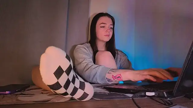 imyourdreams online show from April 8, 6:43 pm