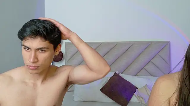 Sweetlove 243 online show from June 7, 1:07 pm
