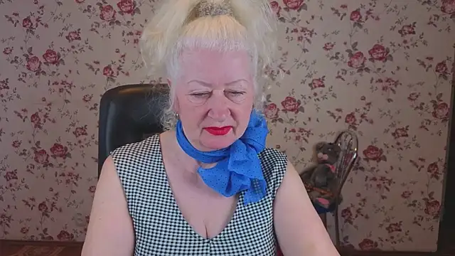 Maya Mayflower online show from April 19, 3:17 am