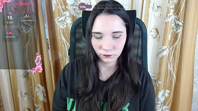 KateForLove online show from October 21, 12:09 pm