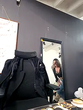 Isabella Varella online show from October 10, 8:14 pm