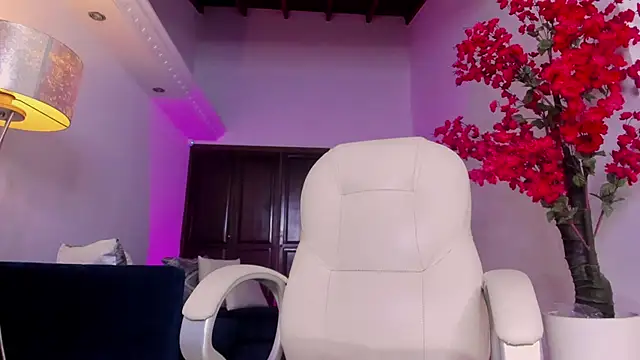 heidy johns online show from February 8, 12:20 pm