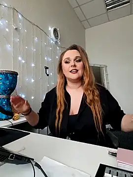 Juicy PeachLux online show from February 21, 7:53 am