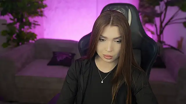 Billie054 online show from April 6, 7:20 am