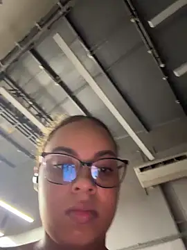 AlesiaCooper online show from April 11, 3:12 am