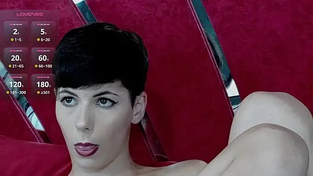 Roxxy Rouge online show from October 20, 5:05 pm