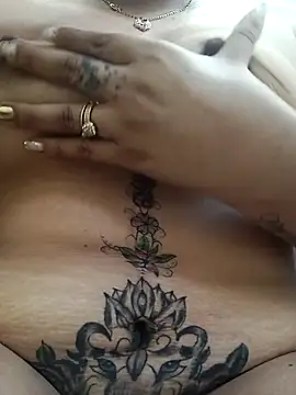 WSeanPMorry online show from November 22, 8:55 pm