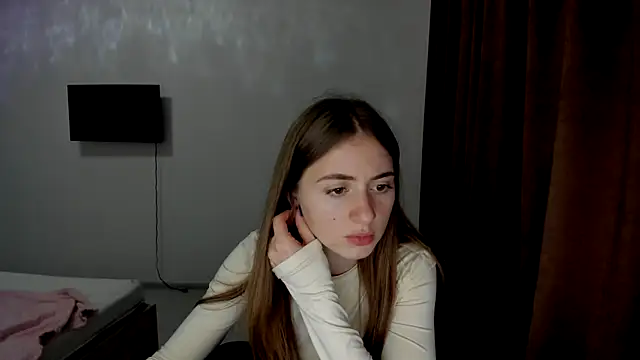 LilyHaart online show from October 30, 3:13 pm